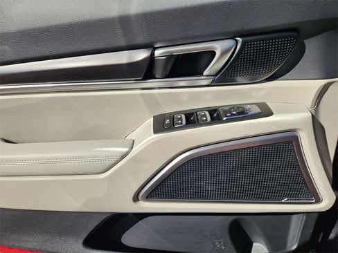 New 2025 Kia Telluride S image 15