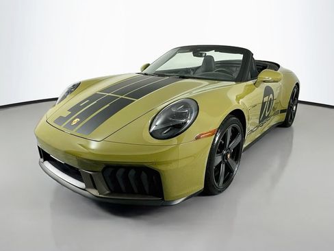 Certified 2026 Porsche 911 GTS RWD image 39
