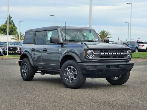 New 2025 Ford Bronco Big Bend AWD/4WD image 1