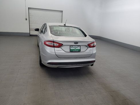 Used 2014 Ford Fusion SE FWD image 6