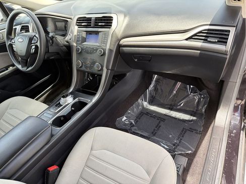 Used 2020 Ford Fusion S FWD image 11