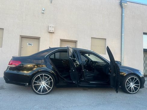 Used 2011 Mercedes-Benz E 350 Sedan image 21