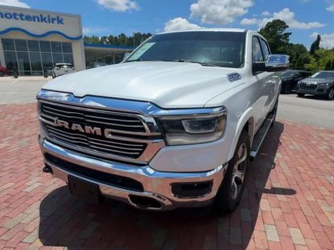 Used 2019 RAM 1500 Laramie AWD/4WD image 6