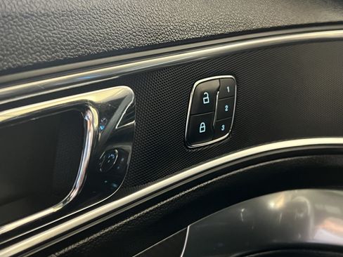 Used 2019 Ford Explorer Sport w/ Equipment Group 401A AWD/4WD image 44