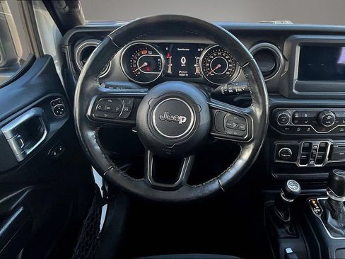 Used 2022 Jeep Wrangler Unlimited Sport AWD/4WD image 8
