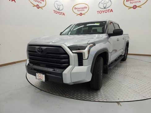 Used 2025 Toyota Tundra SR5 w/ SX Package RWD image 2