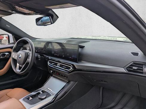 Used 2024 BMW 230i Coupe w/ Convenience Package RWD image 19