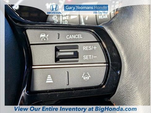 Certified 2025 Honda HR-V Sport image 26