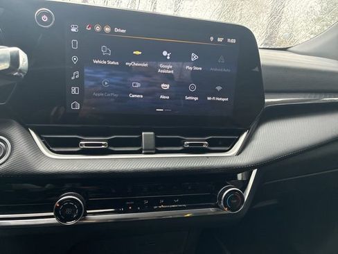 Used 2025 Chevrolet Equinox LT image 30