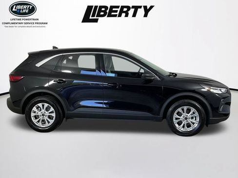 Certified 2023 Ford Escape Active AWD/4WD image 2