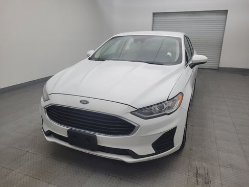 Used 2020 Ford Fusion S image 15
