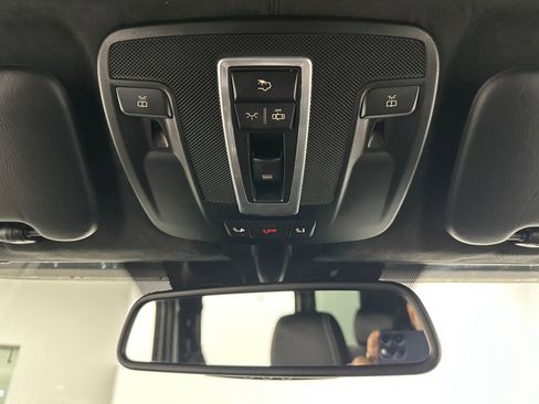 Used 2017 Mercedes-Benz G 550 Squared image 45