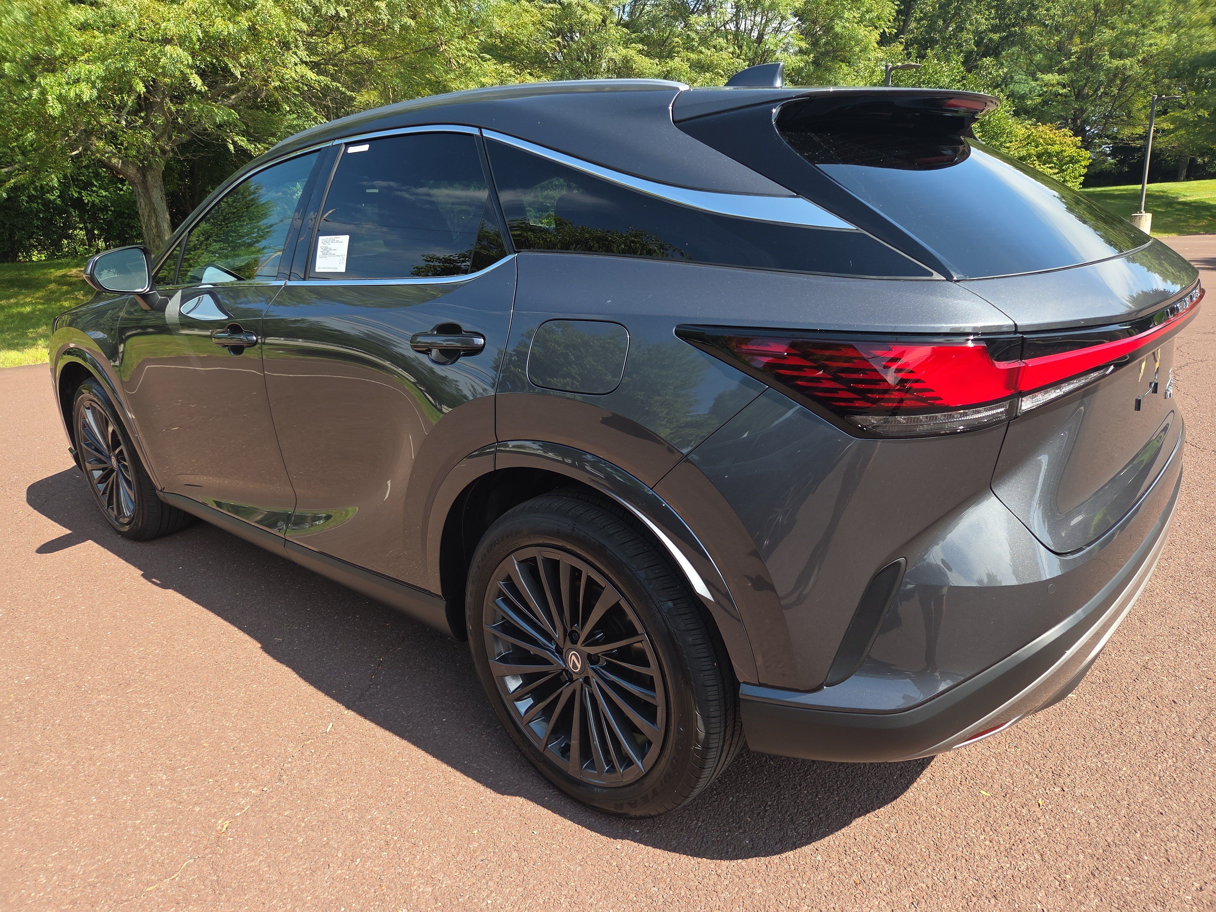 New 2026 Lexus RX 350h AWD/4WD image 4