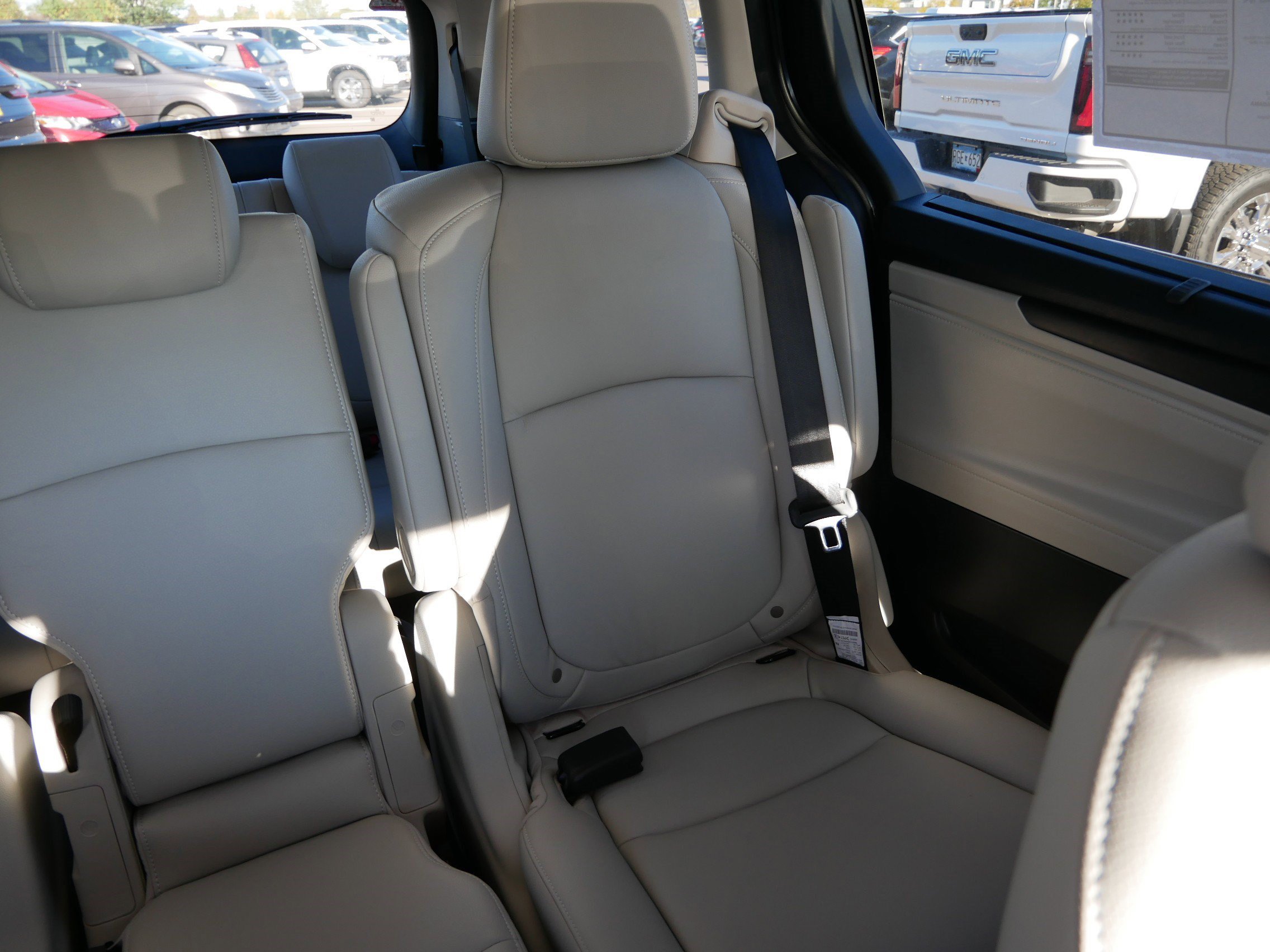 New 2027 Honda Odyssey EX-L image 10