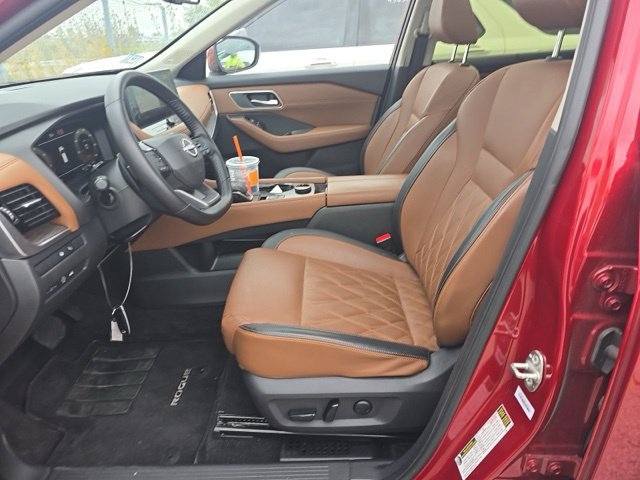 Used 2026 Nissan Rogue Platinum w/ Platinum Premium Package AWD/4WD image 7