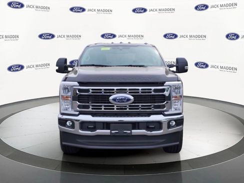 New 2026 Ford F250 XLT w/ FX4 Off-Road Package AWD/4WD image 8