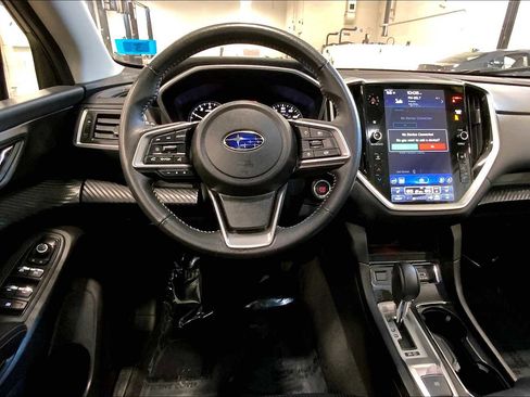 Used 2023 Subaru Ascent Premium w/ Convenience Package image 6