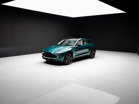 Used 2023 Aston Martin DBX AWD/4WD image 88