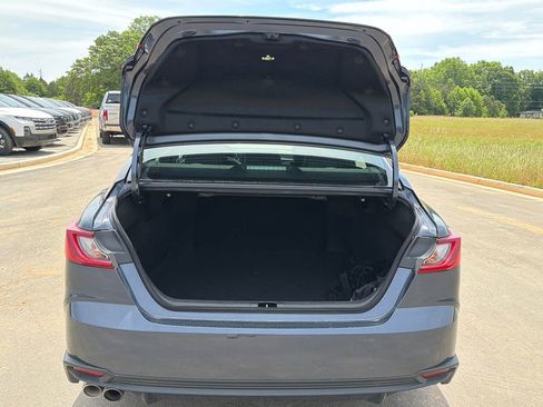 Used 2026 Toyota Camry SE FWD image 18