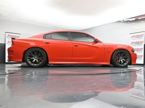Used 2016 Dodge Charger SRT w/ Harman/Kardon Audio Group image 24