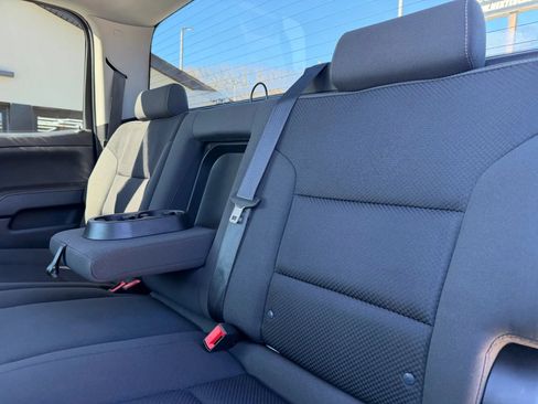 Used 2018 Chevrolet Silverado 1500 LT w/ All Star Edition AWD/4WD image 37