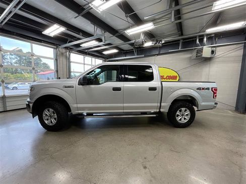 Used 2019 Ford F150 XLT w/ Trailer Tow Package AWD/4WD image 2