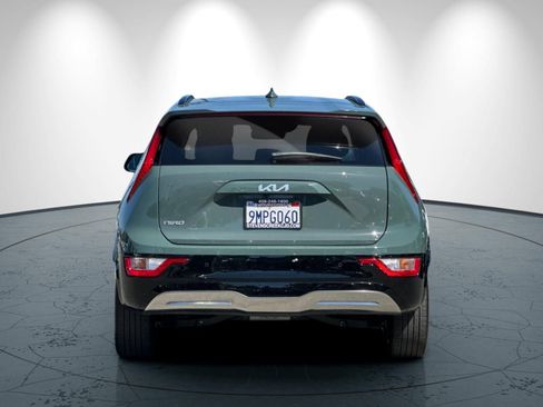 Used 2024 Kia Niro Wind FWD image 5