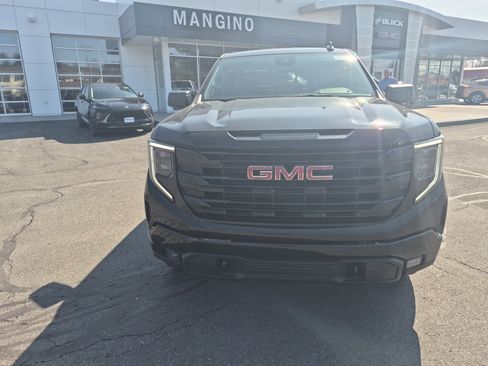 Used 2026 GMC Sierra 1500 Elevation w/ Preferred Package image 19
