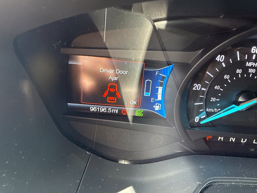 Used 2019 Ford Fusion SE FWD image 7