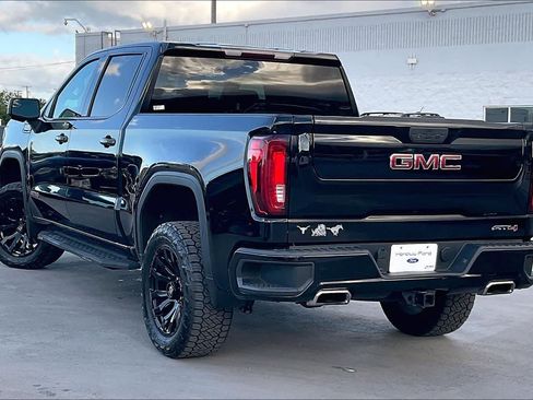 Used 2021 GMC Sierra 1500 AT4 AWD/4WD image 4