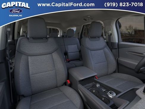 New 2026 Ford Explorer Active RWD image 10