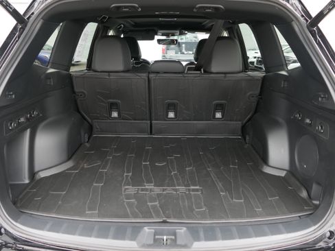 Certified 2025 Subaru Forester Wilderness image 23