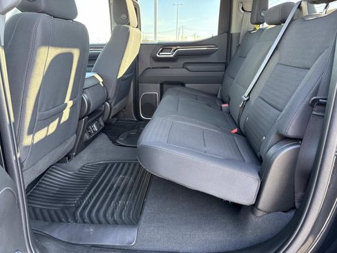 Used 2023 Chevrolet Silverado 1500 LT image 22