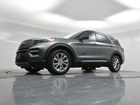 Certified 2023 Ford Explorer Limited image 48