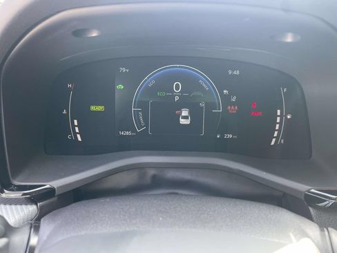 Used 2025 Toyota Camry SE w/ Multimedia Upgrade Package FWD image 23