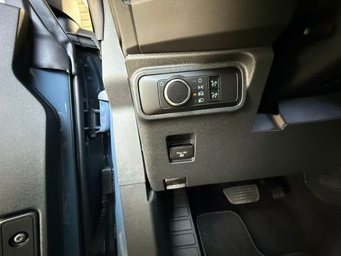 New 2025 Ford Bronco Big Bend image 7