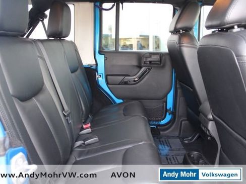 Used 2014 Jeep Wrangler Unlimited Sahara image 24