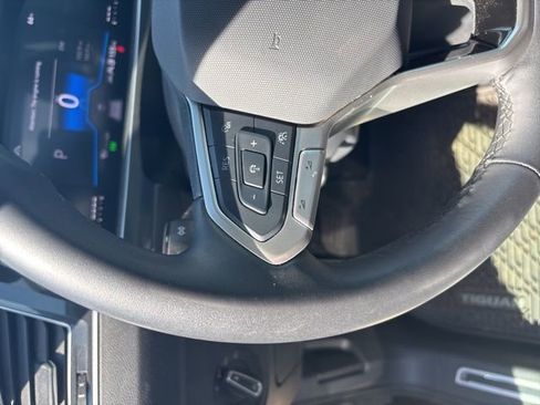 Used 2024 Volkswagen Tiguan Wolfsburg Edition image 25