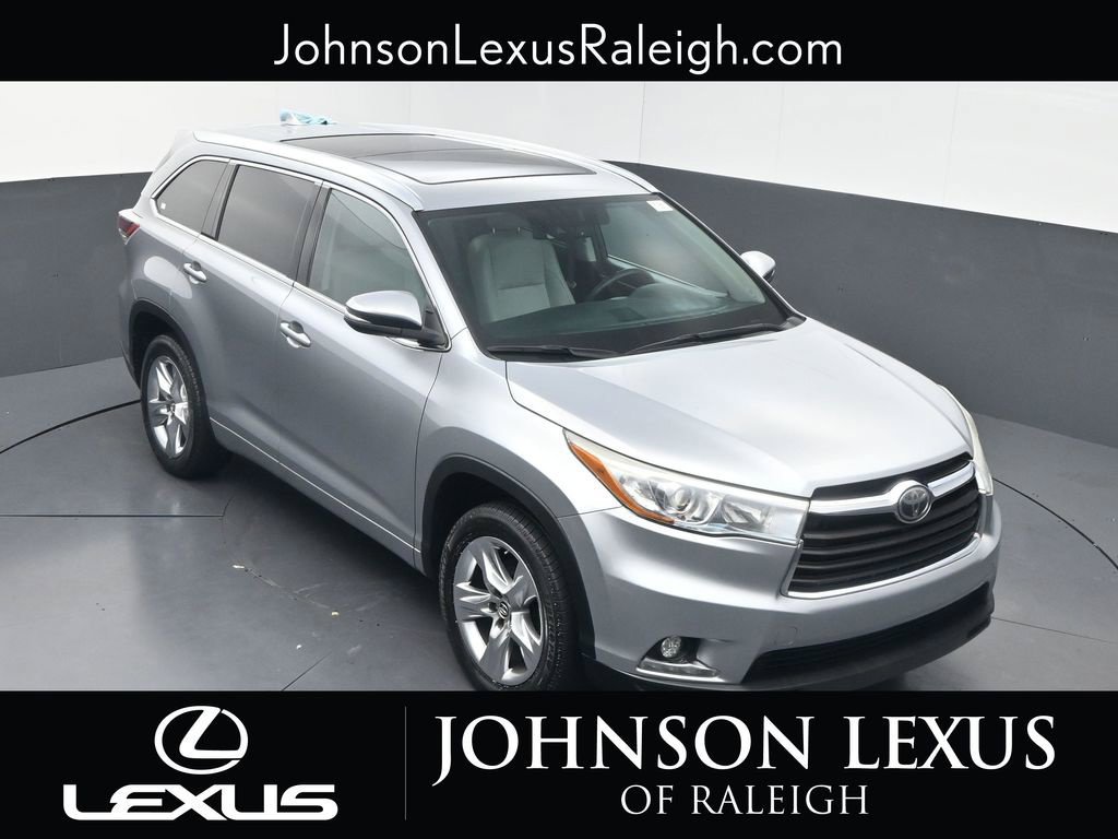 Used 2016 Toyota Highlander Limited Platinum FWD image 22