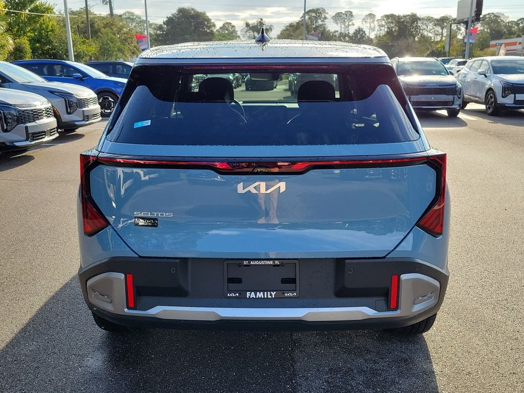 New 2027 Kia Seltos S FWD image 5