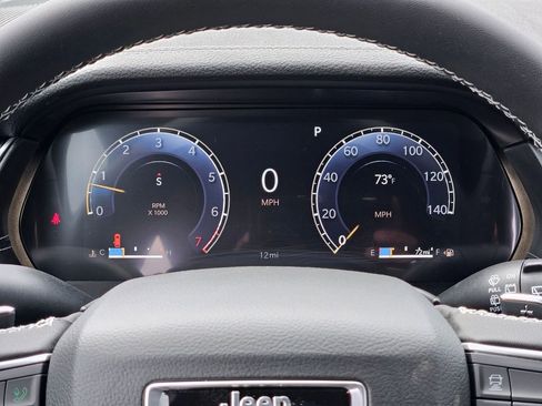 New 2025 Jeep Grand Cherokee L Limited image 16