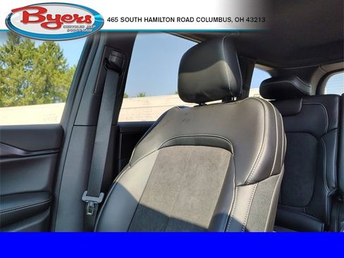 New 2025 Jeep Grand Cherokee Altitude image 25