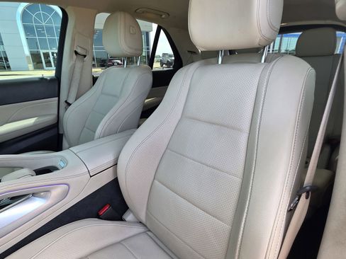 Used 2020 Mercedes-Benz GLE 350 4MATIC image 22