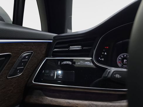 New 2026 Audi Q7 3.0T Prestige image 24