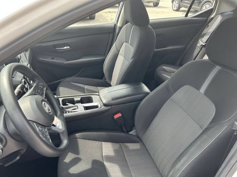 Used 2025 Nissan Sentra SV FWD image 26