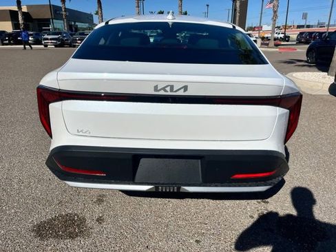 New 2026 Kia K4 FWD image 6