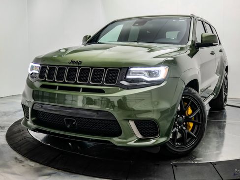 Used 2021 Jeep Grand Cherokee Trackhawk w/ Trailer Tow Group IV AWD/4WD image 7
