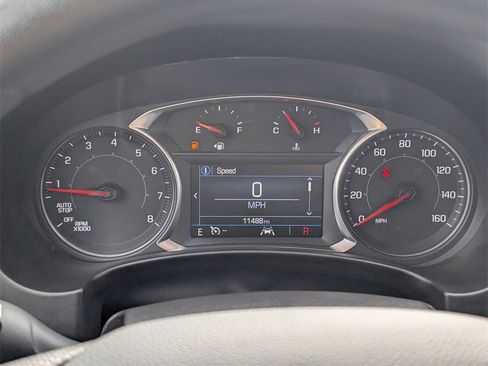 Used 2024 GMC Terrain SLE image 19