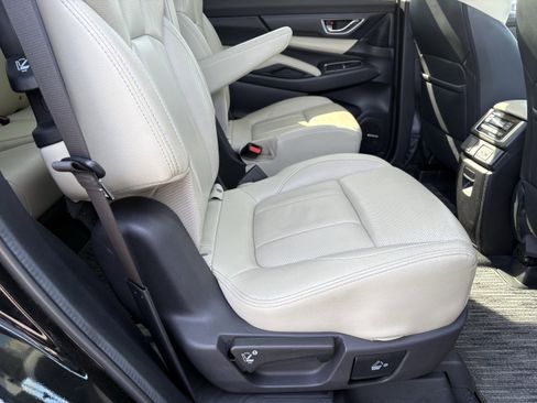 Used 2023 Subaru Ascent Limited w/ Technology Package image 32
