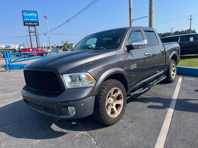 Used 2017 RAM 1500 Laramie w/ Convenience Group